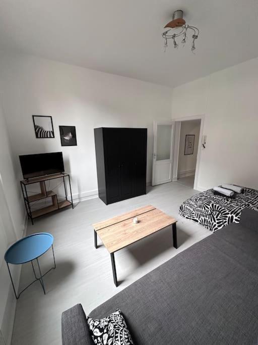 L'insolite Apartment Auxerre